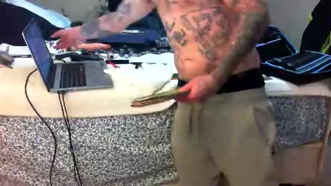 Snapshot of dreaded_folks chatting on March 9, 2026, 9:46 am dreaded_folks online show from March 9, 2026, 9:46 am