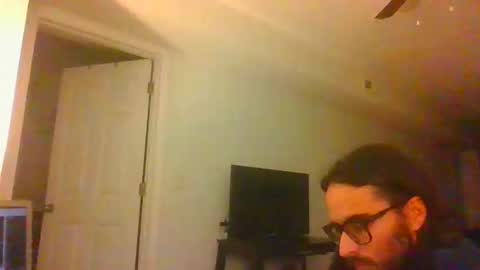 Snapshot of dream1dog chatting on January 2, 2025, 7:44 am dream1dog online show from January 2, 2025, 7:44 am