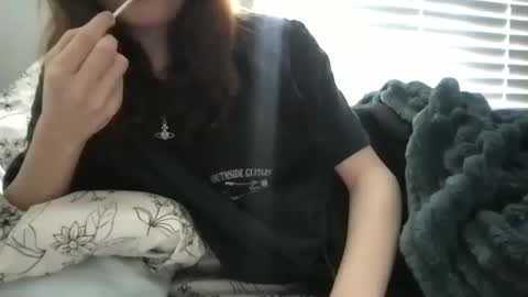 ur dream girl online show from March 9, 2025, 3:16 pm