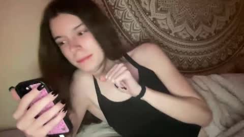 ur dream girl online show from November 20, 2025, 3:28 am