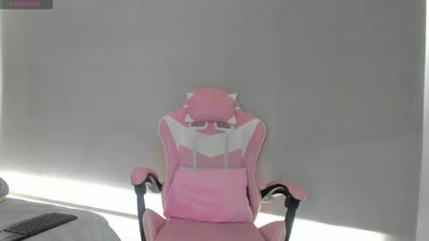 Snapshot of dream_team4 chatting on November 26, 2025, 6:20 pm dream team online show from November 26, 2025, 6:20 pm