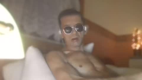 Dreambob online show from October 25, 2025, 11:54 pm