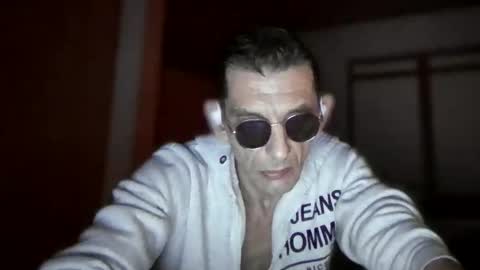 Dreambob online show from November 29, 2025, 11:19 pm