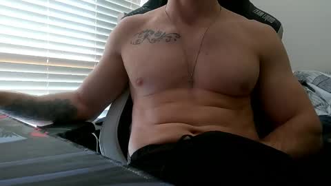 Snapshot of dreamering chatting on June 4, 2026, 5:19 pm Dreaming on going live with a woman p online show from June 4, 2026, 5:19 pm