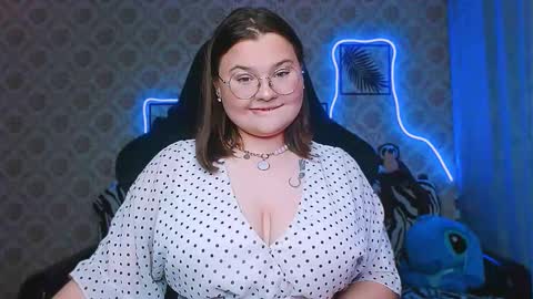 Snapshot of dreamforyoue2 chatting on September 22, 2025, 6:10 pm dreamforyoue2 online show from September 22, 2025, 6:10 pm