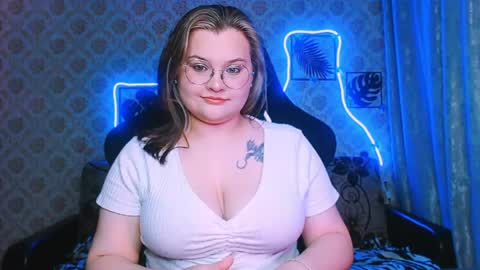 dreamforyoue2 online show from April 27, 2026, 7:01 pm