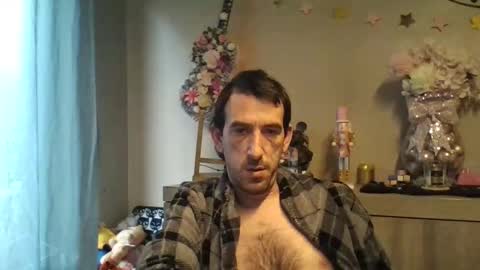 dreamguy38 online show from November 28, 2025, 9:34 am