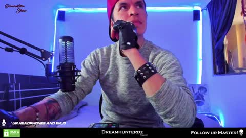 Snapshot of dreamhunterdz chatting on January 6, 2025, 9:43 pm Your lord. - ONLINE 1500 Pm to 2100 Pm - New York Hour online show from January 6, 2025, 9:43 pm