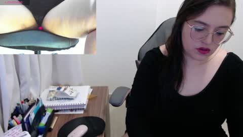 Snapshot of dreams__angel chatting on December 16, 2024, 4:23 am Catalina online show from December 16, 2024, 4:23 am