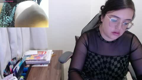 Snapshot of dreams__angel chatting on December 18, 2024, 3:58 am Catalina online show from December 18, 2024, 3:58 am