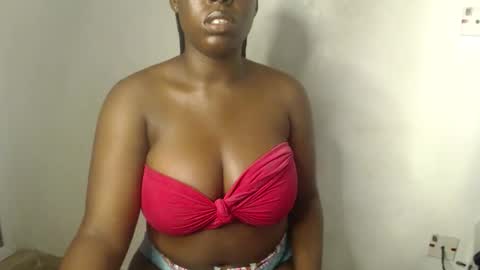 Snapshot of dreamy_wetpussy chatting on February 18, 2026, 8:16 pm BEAUTY online show from February 18, 2026, 8:16 pm