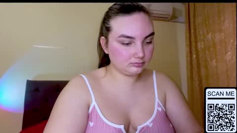 Snapshot of dreamyblushfairy chatting on March 3, 2026, 3:51 pm Mila online show from March 3, 2026, 3:51 pm