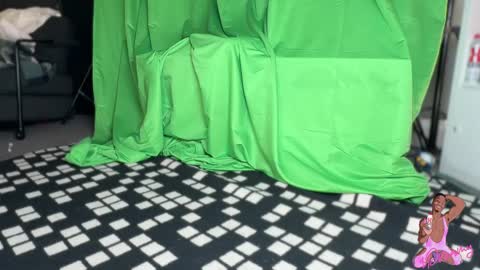 Dreamy online show from January 6, 2025, 5:30 am