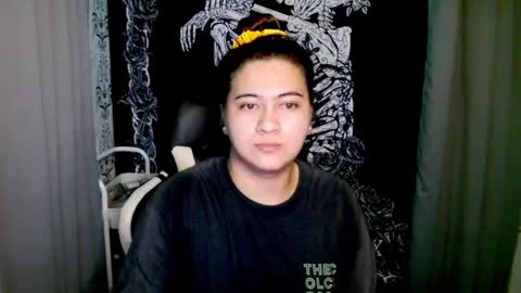 Snapshot of dreamycreamyst chatting on December 7, 2024, 3:04 am dreamycreamyst online show from December 7, 2024, 3:04 am