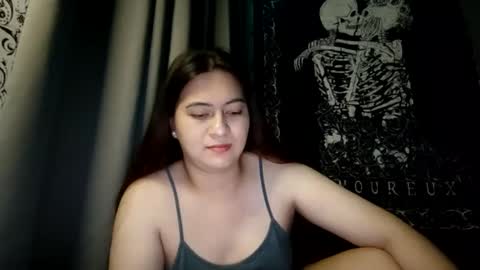 Snapshot of dreamycreamyst chatting on December 21, 2024, 8:10 pm dreamycreamyst online show from December 21, 2024, 8:10 pm