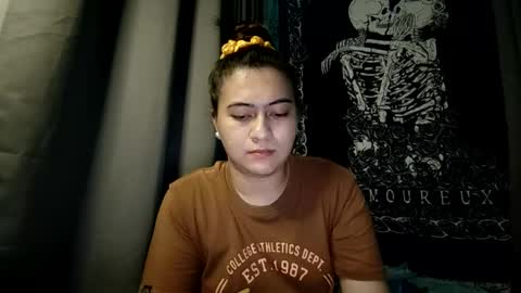 Snapshot of dreamycreamyst chatting on December 26, 2024, 6:33 pm dreamycreamyst online show from December 26, 2024, 6:33 pm