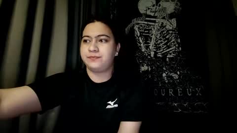 Snapshot of dreamycreamyst chatting on January 26, 2025, 6:07 am dreamycreamyst online show from January 26, 2025, 6:07 am