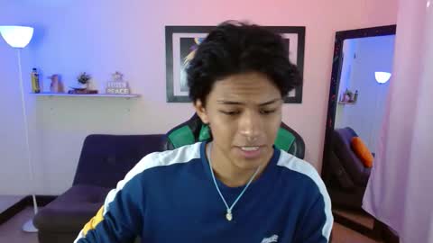 Snapshot of dreyk20 chatting on December 19, 2025, 2:02 pm Dreyk online show from December 19, 2025, 2:02 pm