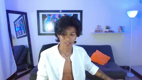 Snapshot of dreyk20 chatting on February 3, 2026, 9:42 pm Dreyk online show from February 3, 2026, 9:42 pm