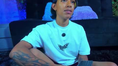 Snapshot of dreyk20 chatting on February 9, 2026, 10:03 pm Dreyk online show from February 9, 2026, 10:03 pm