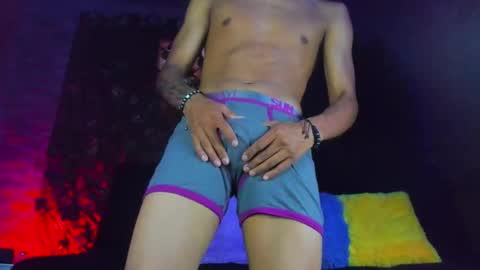 Snapshot of dreyk20 chatting on February 21, 2026, 10:22 pm Dreyk online show from February 21, 2026, 10:22 pm