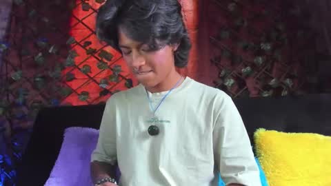 Snapshot of dreyk20 chatting on February 25, 2026, 5:33 pm Dreyk online show from February 25, 2026, 5:33 pm