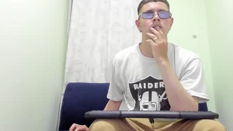 dreyk_eros online show from October 31, 2025, 4:57 am