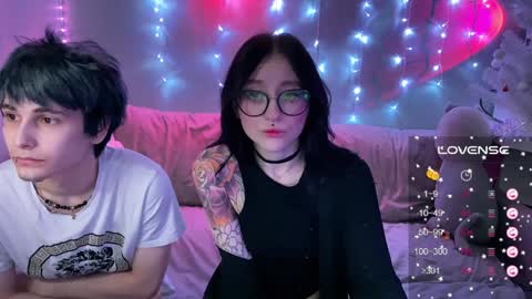 Snapshot of drillhouse_ chatting on December 30, 2024, 9:19 pm Tara Sonny online show from December 30, 2024, 9:19 pm