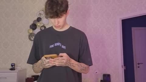 Mark online show from March 14, 2026, 9:09 pm