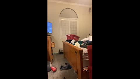 Snapshot of drippykitty888 chatting on December 16, 2025, 12:10 pm Drippy kitty online show from December 16, 2025, 12:10 pm