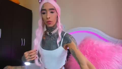 drippyorlove online show from February 9, 2025, 1:03 pm