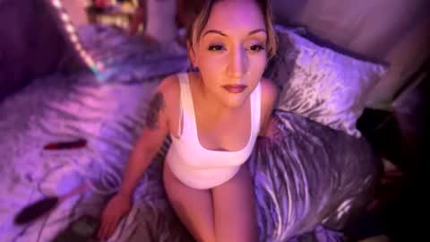 Snapshot of drippypetalo chatting on January 17, 2026, 11:30 pm drippypetalo online show from January 17, 2026, 11:30 pm