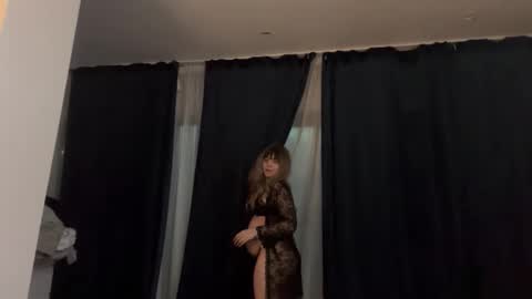 DrMommyGee online show from December 16, 2025, 9:31 pm