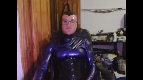 Drone1397 online show from December 5, 2024, 11:40 pm