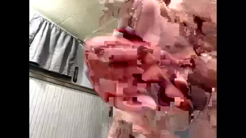 droppingloads82 online show from February 20, 2025, 5:23 am