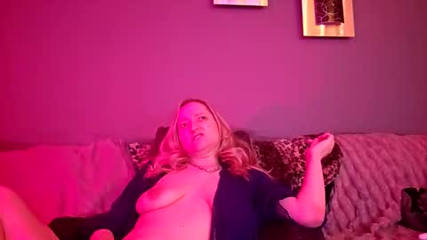 Snapshot of drtyslutnfriend chatting on October 7, 2025, 8:55 am drtyslutnfriend online show from October 7, 2025, 8:55 am