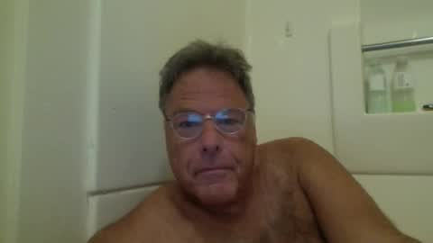 Snapshot of drummersrock92118 chatting on April 11, 2026, 9:57 am drummersrock92118 online show from April 11, 2026, 9:57 am