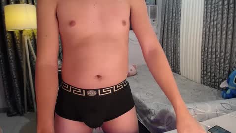 Snapshot of drumsthick chatting on January 6, 2025, 5:49 pm Arch online show from January 6, 2025, 5:49 pm
