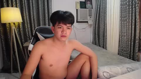 Snapshot of drumsthick chatting on January 18, 2025, 5:59 pm Arch online show from January 18, 2025, 5:59 pm