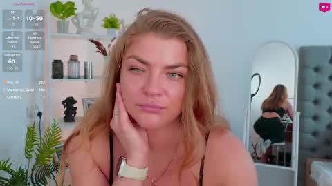 Snapshot of drunk_angel_ chatting on February 22, 2026, 8:13 am Donna online show from February 22, 2026, 8:13 am