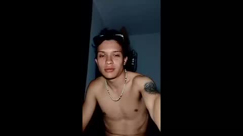 Snapshot of dscrtsr chatting on March 6, 2026, 2:30 am dscrtsr online show from March 6, 2026, 2:30 am