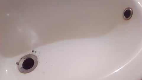 Snapshot of dthedog12 chatting on November 23, 2025, 10:31 pm dthedog12 online show from November 23, 2025, 10:31 pm