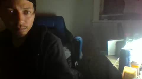 Snapshot of dubz07 chatting on February 1, 2026, 2:04 pm dubz07 online show from February 1, 2026, 2:04 pm