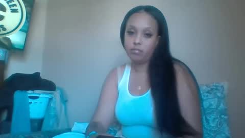 Snapshot of dubz07 chatting on April 7, 2026, 7:36 pm dubz07 online show from April 7, 2026, 7:36 pm