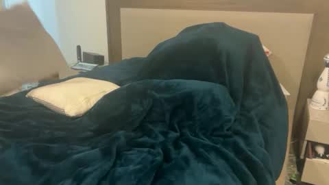 dudecuzbeo online show from February 12, 2025, 12:44 pm