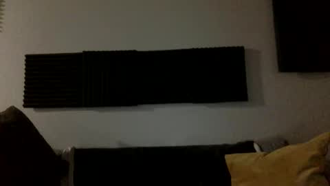 dudenextdoor221 online show from December 5, 2025, 4:10 am