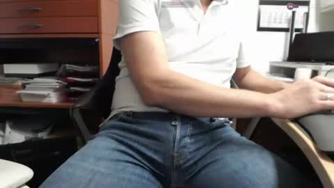 Snapshot of duderuhornyx chatting on July 7, 2026, 9:19 pm duderuhornyx online show from July 7, 2026, 9:19 pm