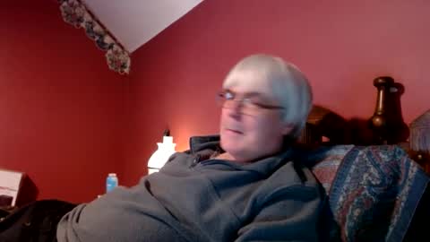 Snapshot of dug38 chatting on December 3, 2024, 8:17 pm Doug online show from December 3, 2024, 8:17 pm