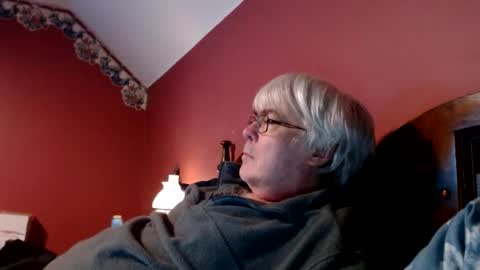 Snapshot of dug38 chatting on December 11, 2024, 12:02 pm Doug online show from December 11, 2024, 12:02 pm