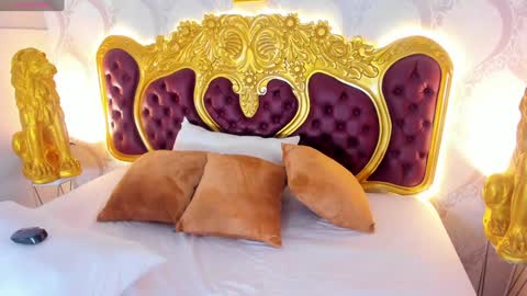 Snapshot of dulce_26_ chatting on January 6, 2025, 12:24 pm Lucy online show from January 6, 2025, 12:24 pm